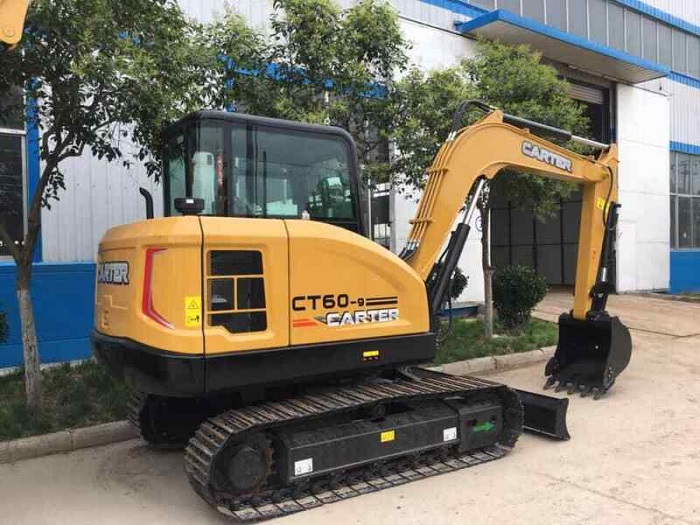 卡特挖掘機升降貨梯維修:確保設備高效運轉的關鍵維護技巧